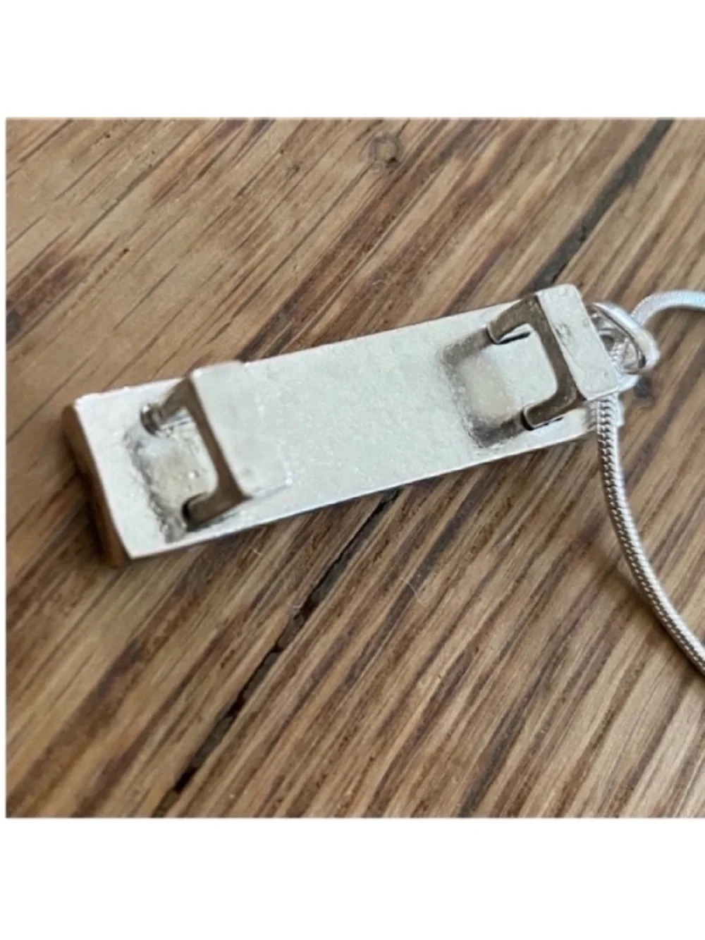 Zoo York skateboard necklace zoo york necklace